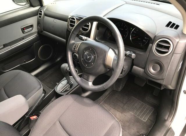 Mazda Verissa 2013 full
